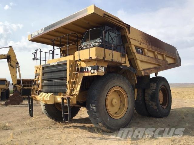 CAT 777D Dumper - Knickgelenk