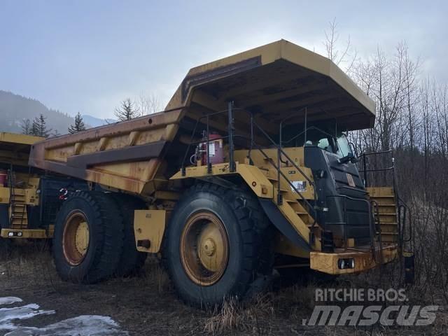 CAT 777F Dumper - Knickgelenk