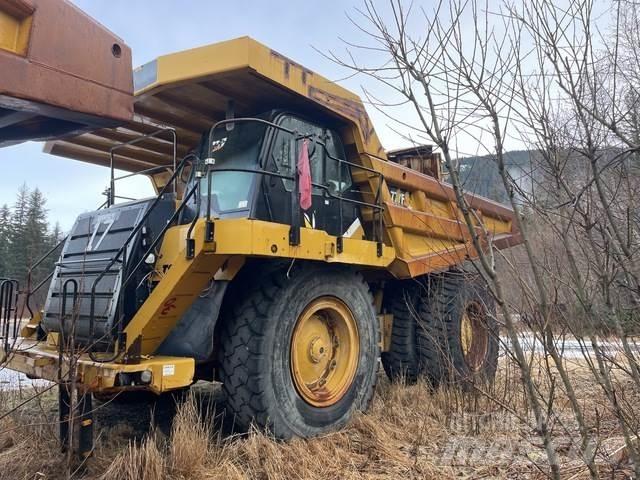 CAT 777F Dumper - Knickgelenk