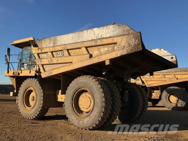 CAT 777F Dumper - Knickgelenk