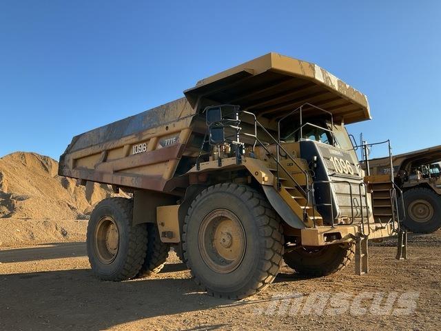 CAT 777F Dumper - Knickgelenk