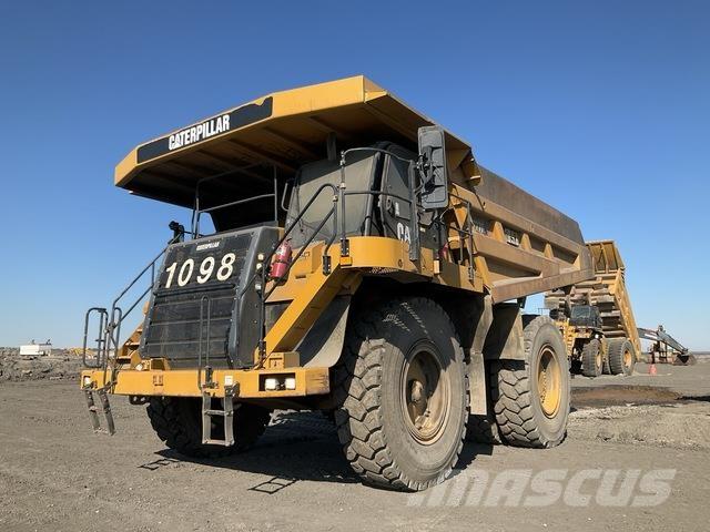 CAT 777F Dumper - Knickgelenk
