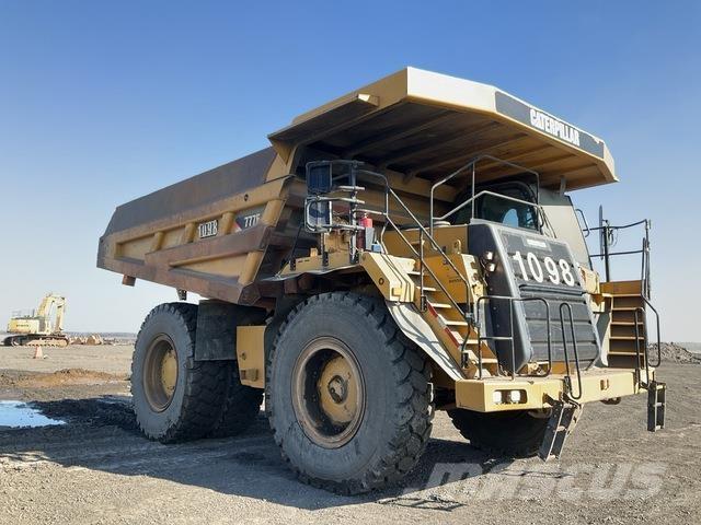 CAT 777F Dumper - Knickgelenk
