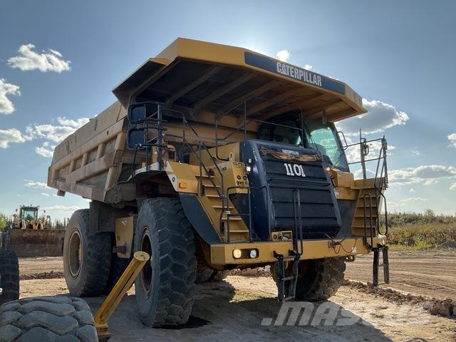 CAT 777F Dumper - Knickgelenk