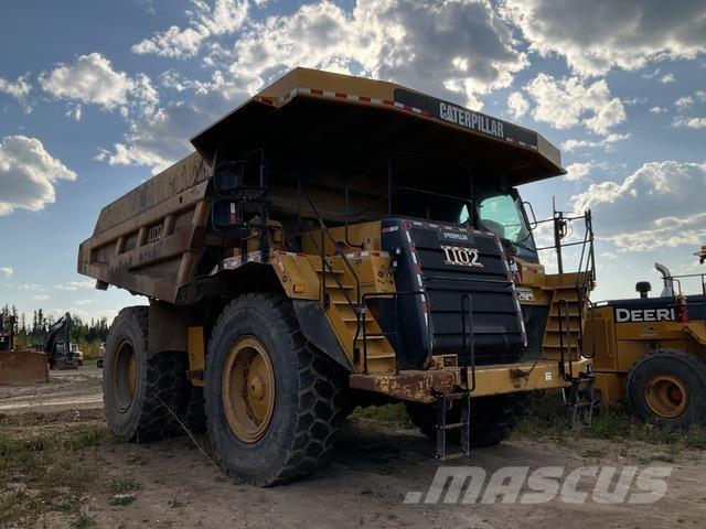 CAT 777F Dumper - Knickgelenk