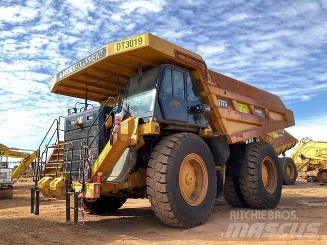 CAT 777G Dumper - Knickgelenk