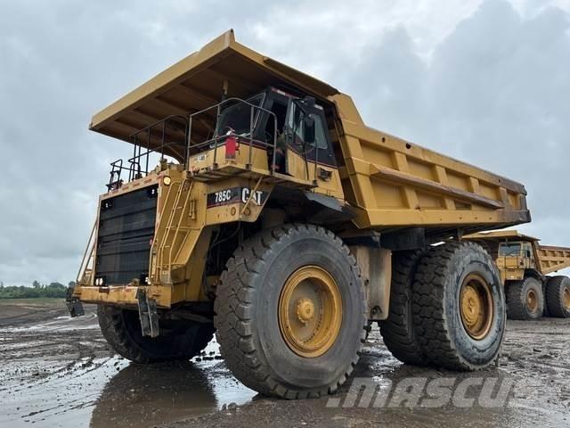 CAT 785C Dumper - Knickgelenk
