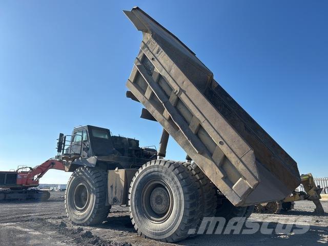 CAT 785D Dumper - Knickgelenk