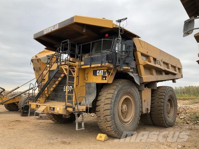 CAT 785D Dumper - Knickgelenk
