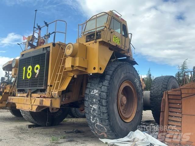 CAT 789A Dumper - Knickgelenk