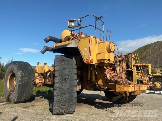 CAT 789B Dumper - Knickgelenk