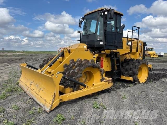 CAT 815 Erdbauwalzen