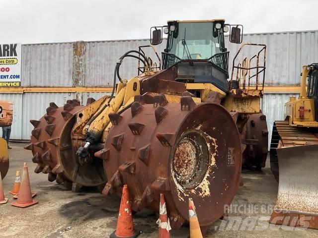 CAT 836G Erdbauwalzen