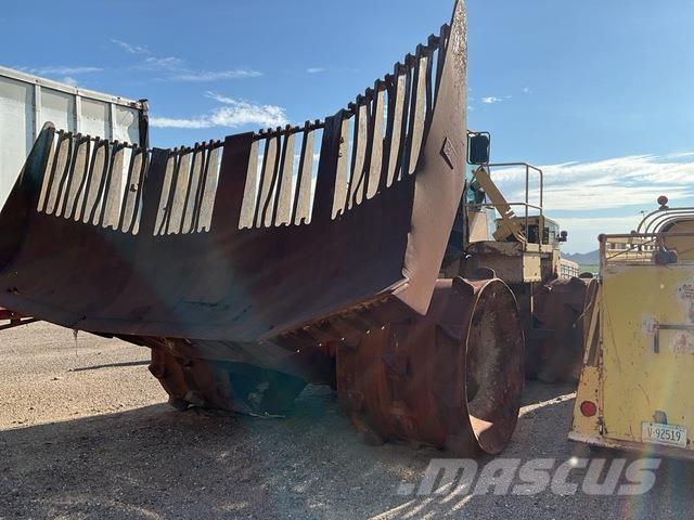 CAT 836G Erdbauwalzen