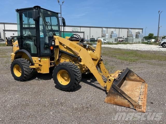 CAT 903D Radlader