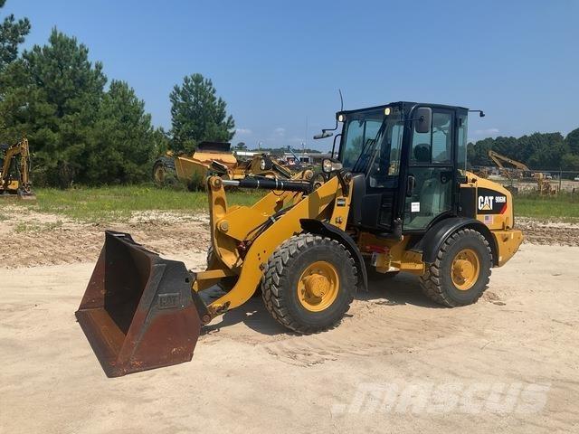 CAT 906M Radlader