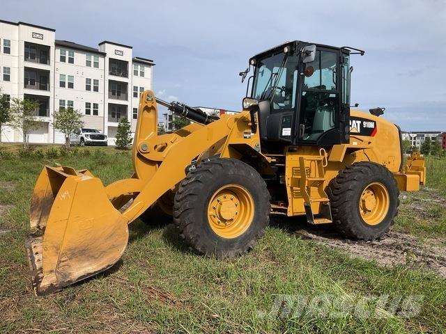 CAT 910M Radlader