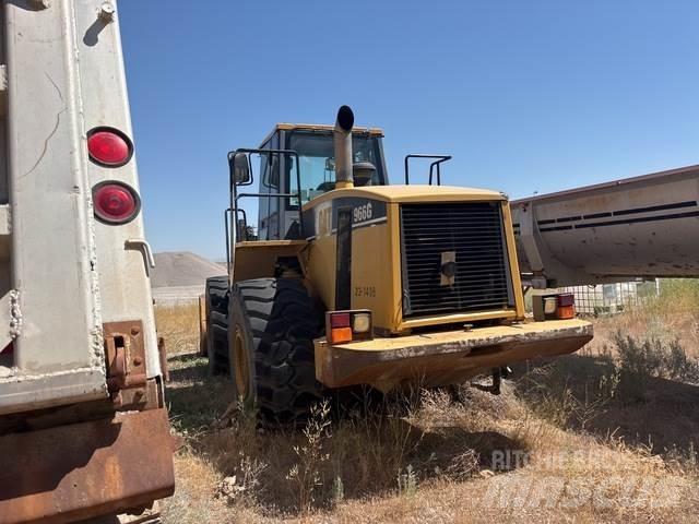 CAT 966G Radlader