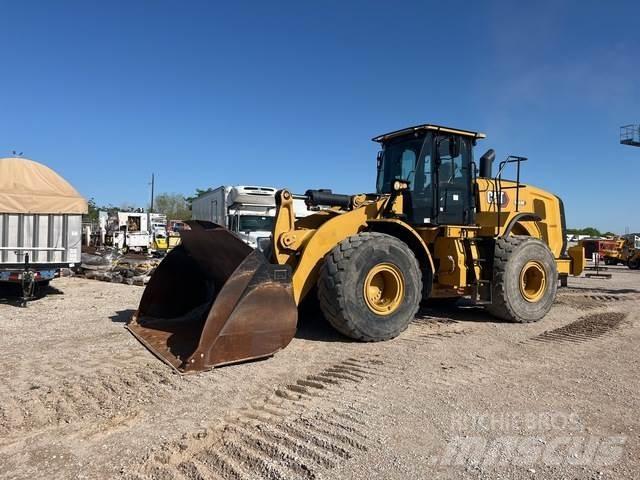 CAT 966M Radlader