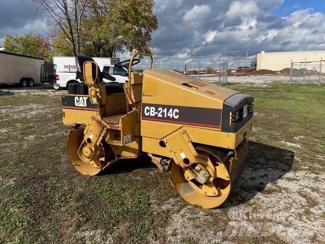 CAT CB-214C Tandemwalzen