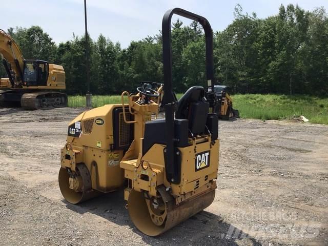 CAT CB1.8 Tandemwalzen