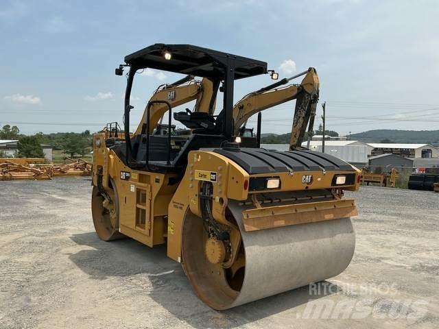 CAT CB10 Tandemwalzen