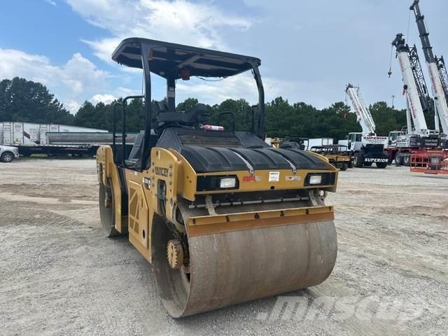 CAT CB10 Tandemwalzen