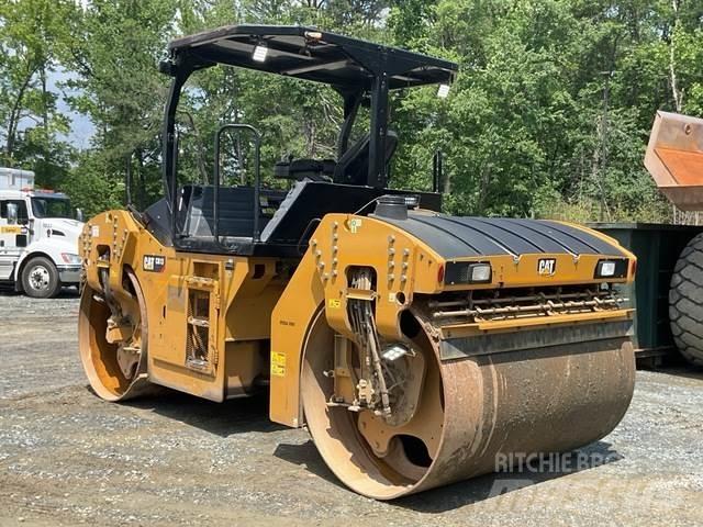 CAT CB13 Tandemwalzen