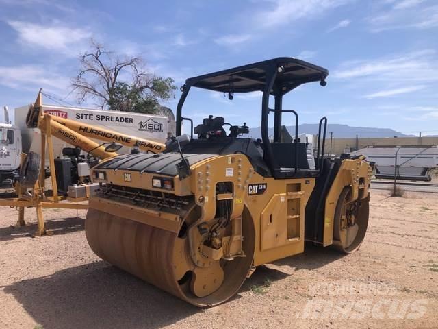 CAT CB16 Tandemwalzen