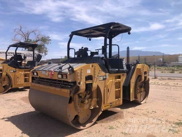 CAT CB16 Tandemwalzen