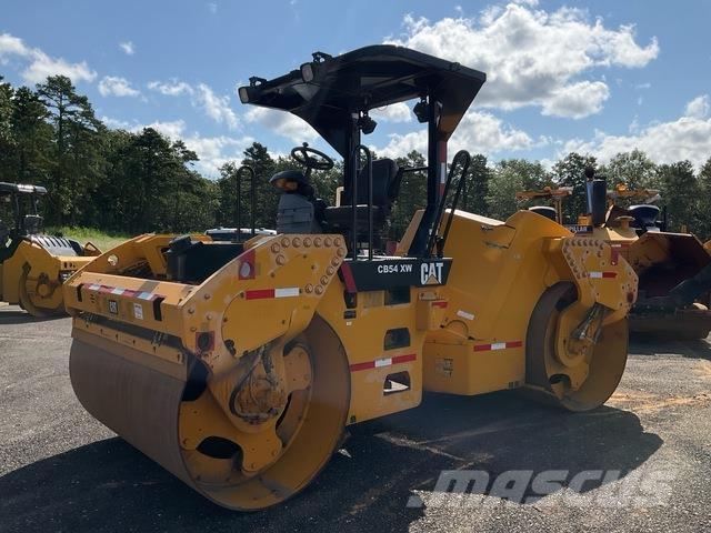 CAT CB54XW Tandemwalzen