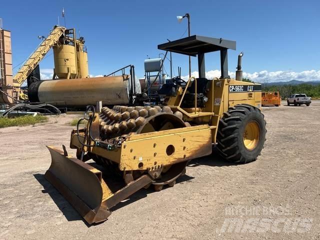 CAT CP-563C Walzenzüge