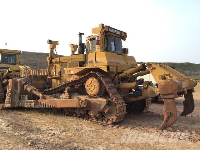 CAT D10R Bulldozer