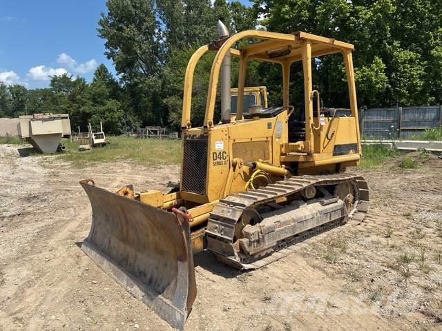 CAT D4C Bulldozer