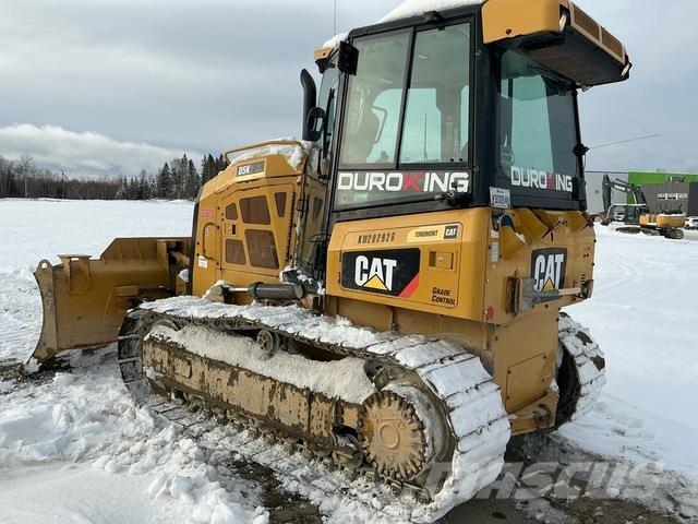 CAT D5K2 XL Bulldozer