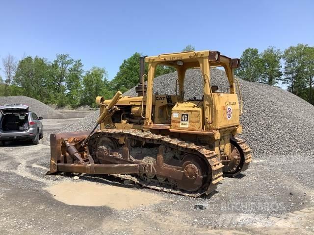 CAT D6D Bulldozer