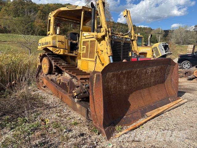 CAT D6H Bulldozer