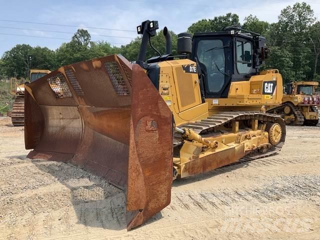 CAT D7E Bulldozer