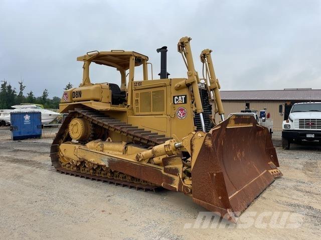 CAT D8N Bulldozer