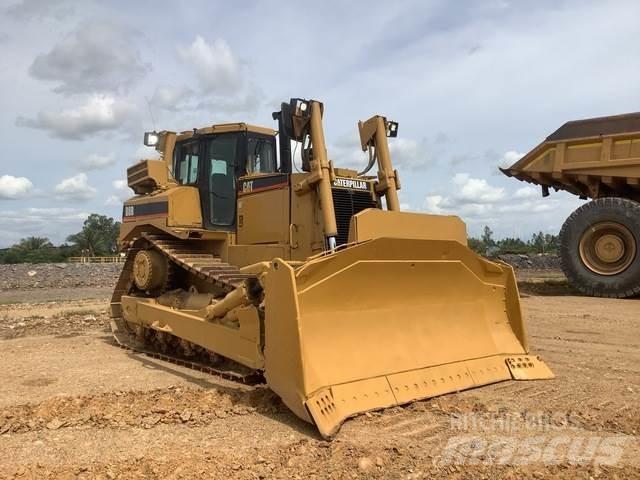CAT D8R Bulldozer