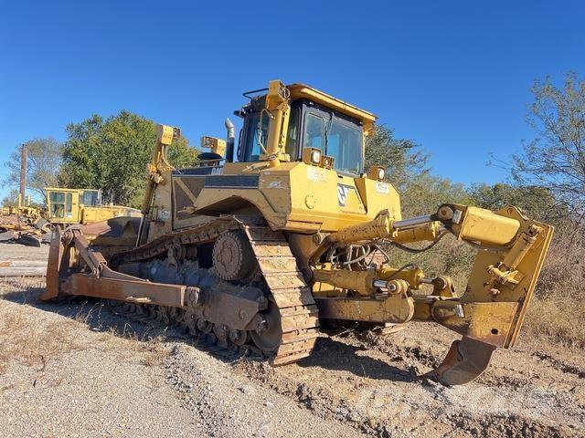 CAT D8T Bulldozer