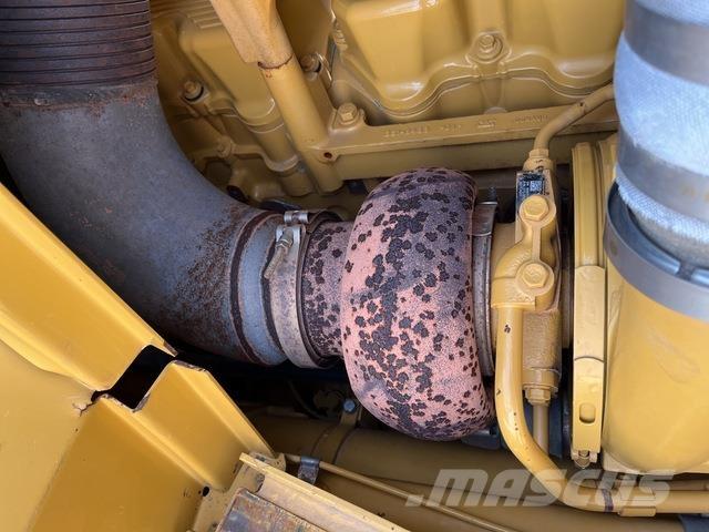 CAT D9T Bulldozer