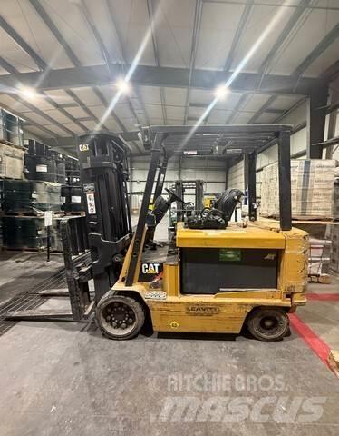 CAT E8000 Elektro Stapler