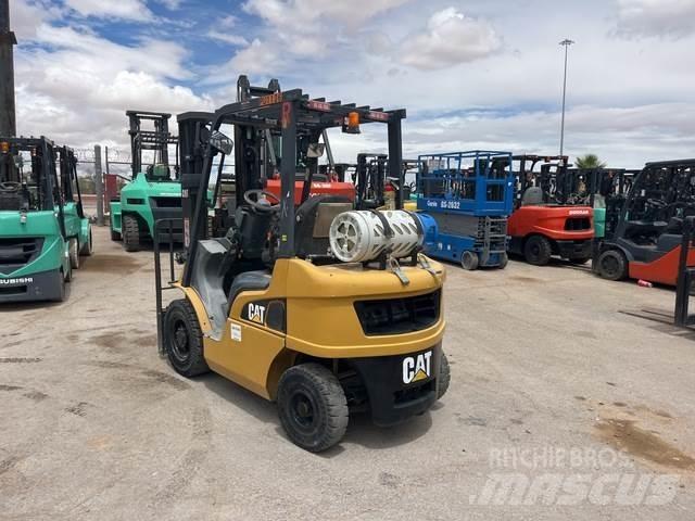 CAT GP20N Sonstige Baumaschinen