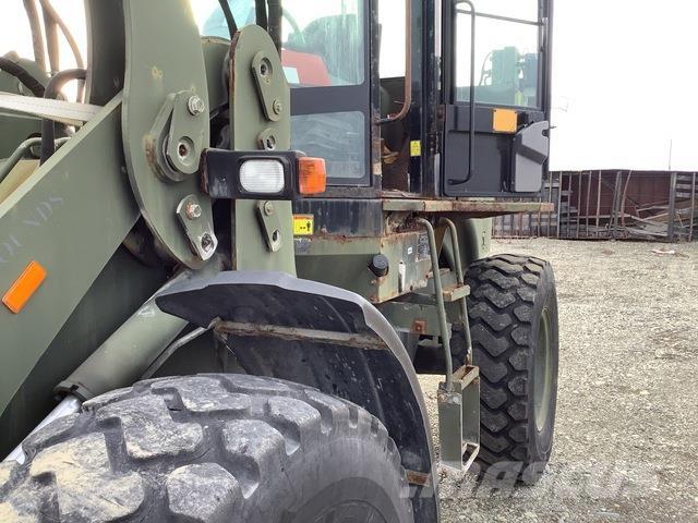 CAT IT28G Geländestapler