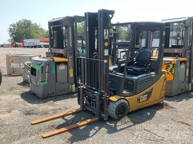CAT MH 2ET4000 Elektro Stapler