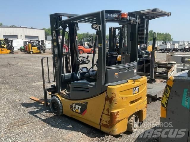 CAT MH 2ET4000 Elektro Stapler