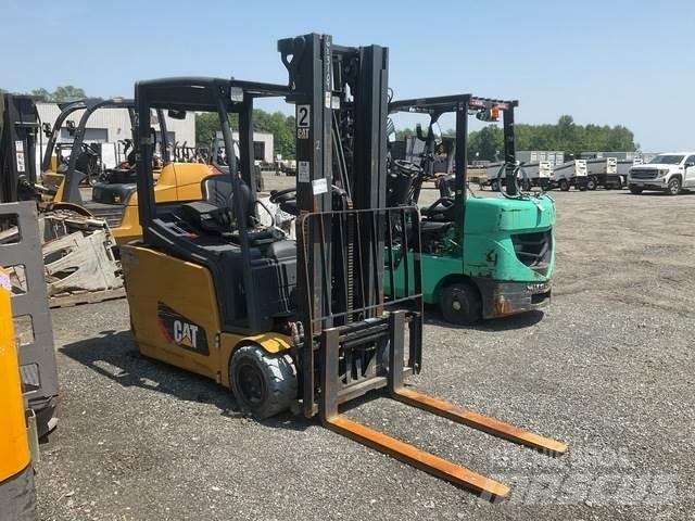 CAT MH 2ET4000 Elektro Stapler