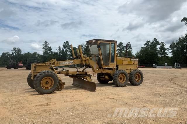 Champion 720A Grader