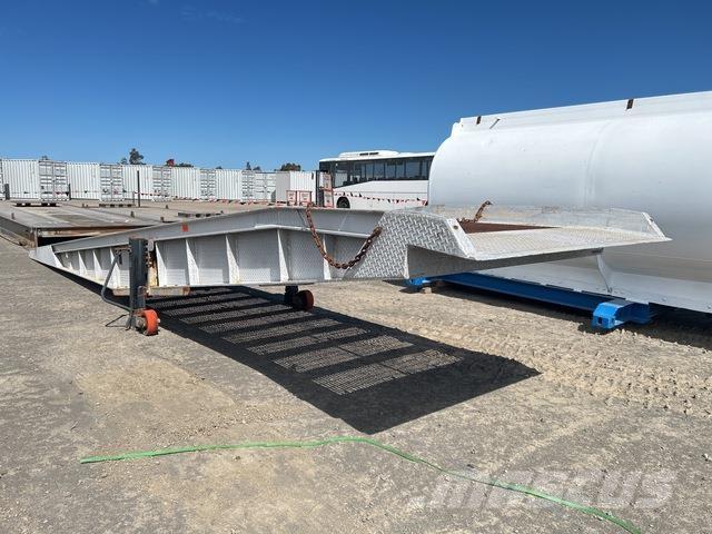  Container Ramp Sonstige Baumaschinen